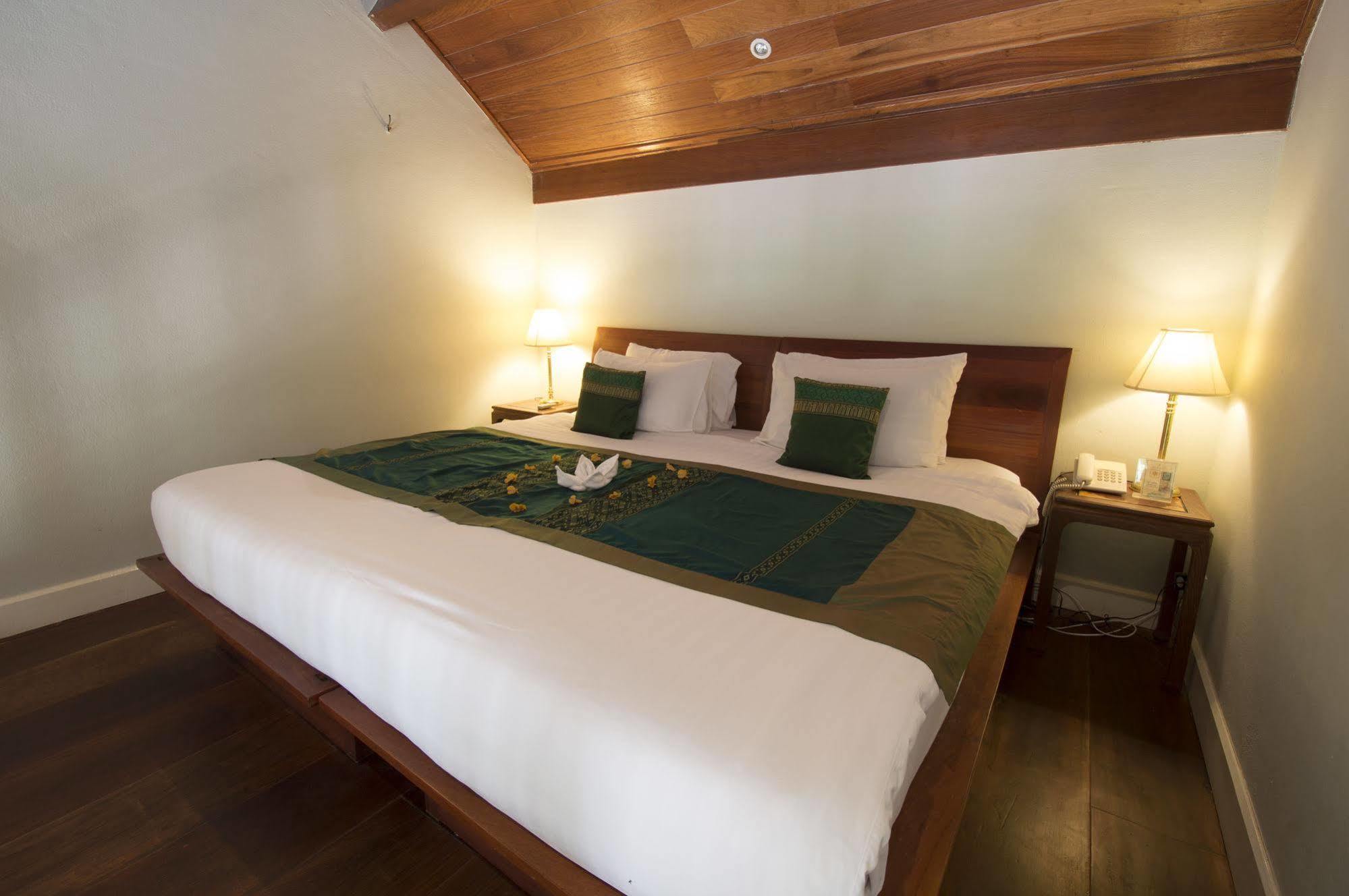 The Belle Rive Boutique Hotel Luang Prabang Exteriör bild