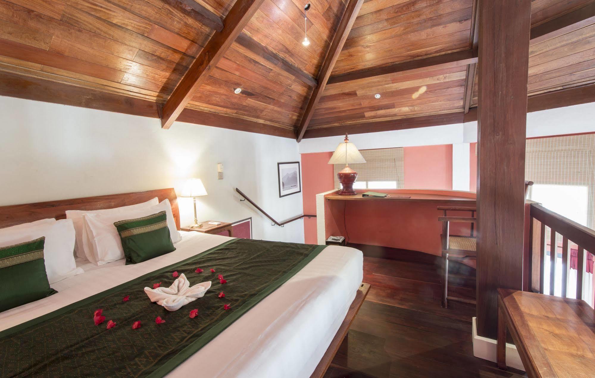 The Belle Rive Boutique Hotel Luang Prabang Exteriör bild
